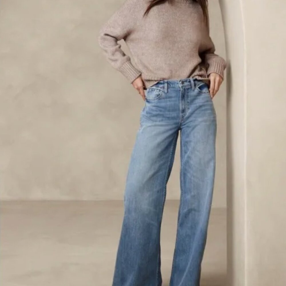 Banana Republic - The Puddle Jean Size 25 Regular - Wide Leg Denim - NWT